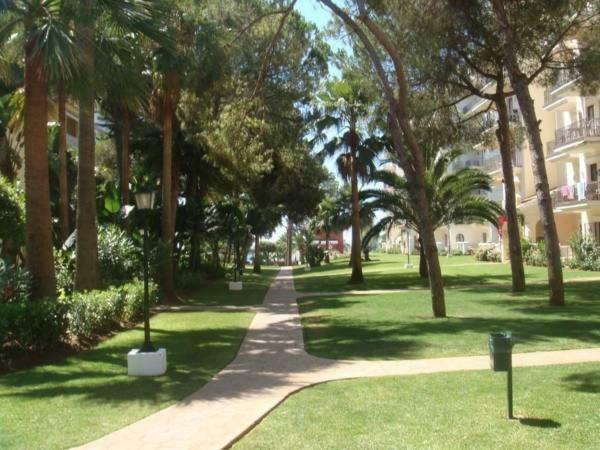Apartemen Impresionante Loft En Puerto Banus A Pie De Playa